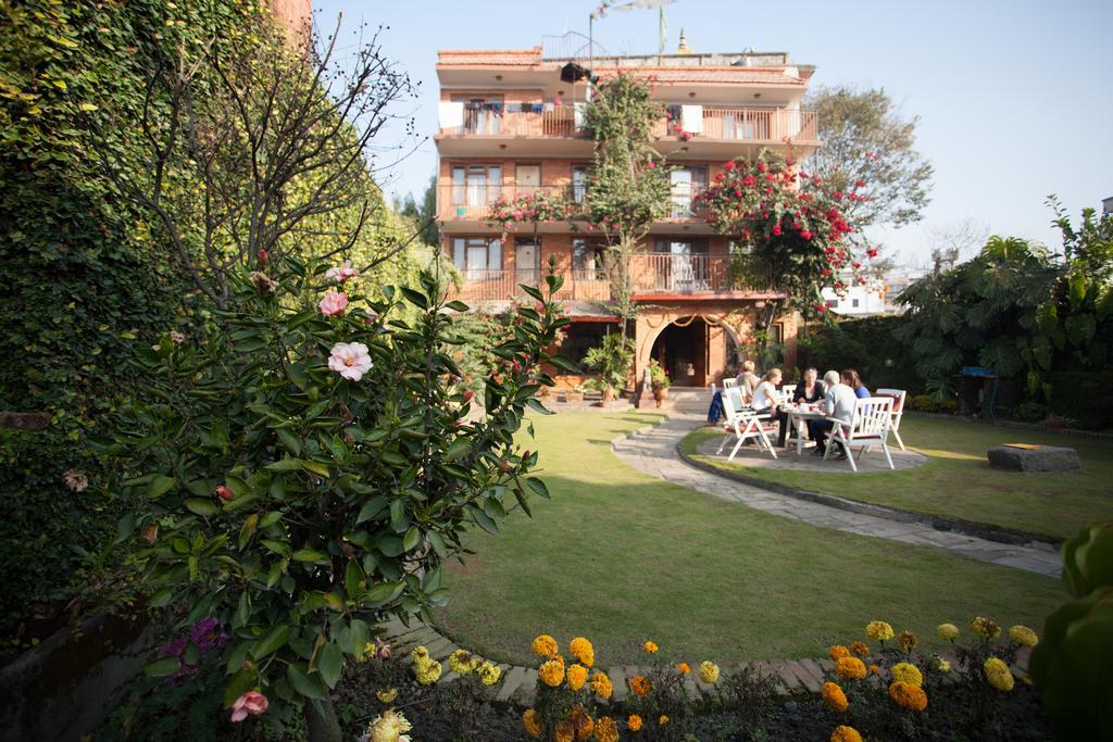 Maya Guest House Thimi Eksteriør billede