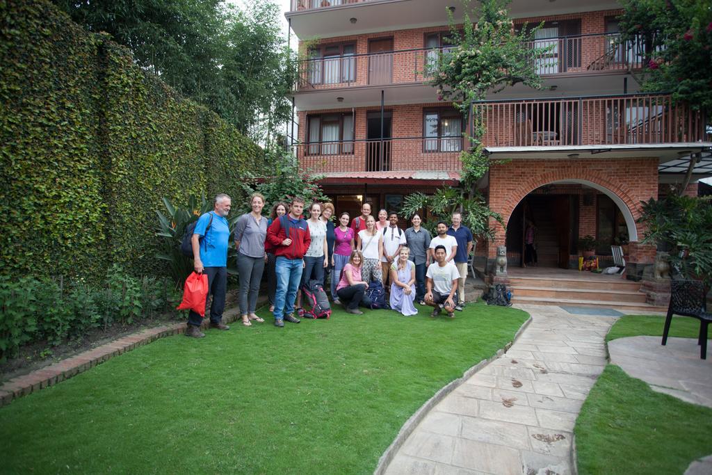 Maya Guest House Thimi Eksteriør billede